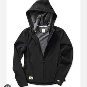 Tracksmith NDO Womens Jacket size Medium. Excellent condition.